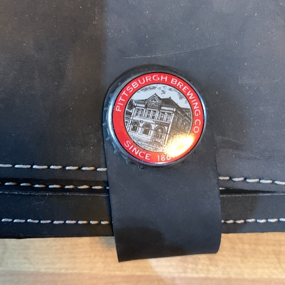 Littlearth Fold Over Purse Crossbody bag made from recycled material - Picture 2 of 10